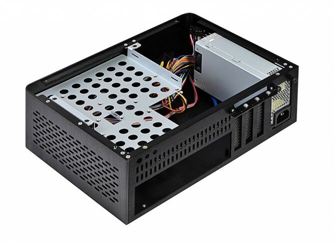 Computer Cases | QUANTAX
